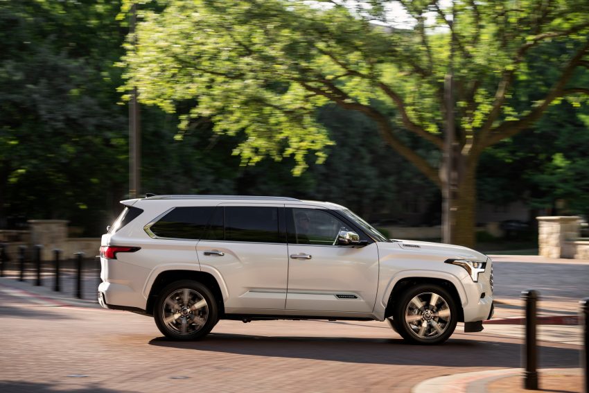 2023 Toyota Sequoia Capstone - Side HD Wallpapers 850x567 #58 2023 Toyota Sequoia Capstone - Side Wallpaper 850x567 #58