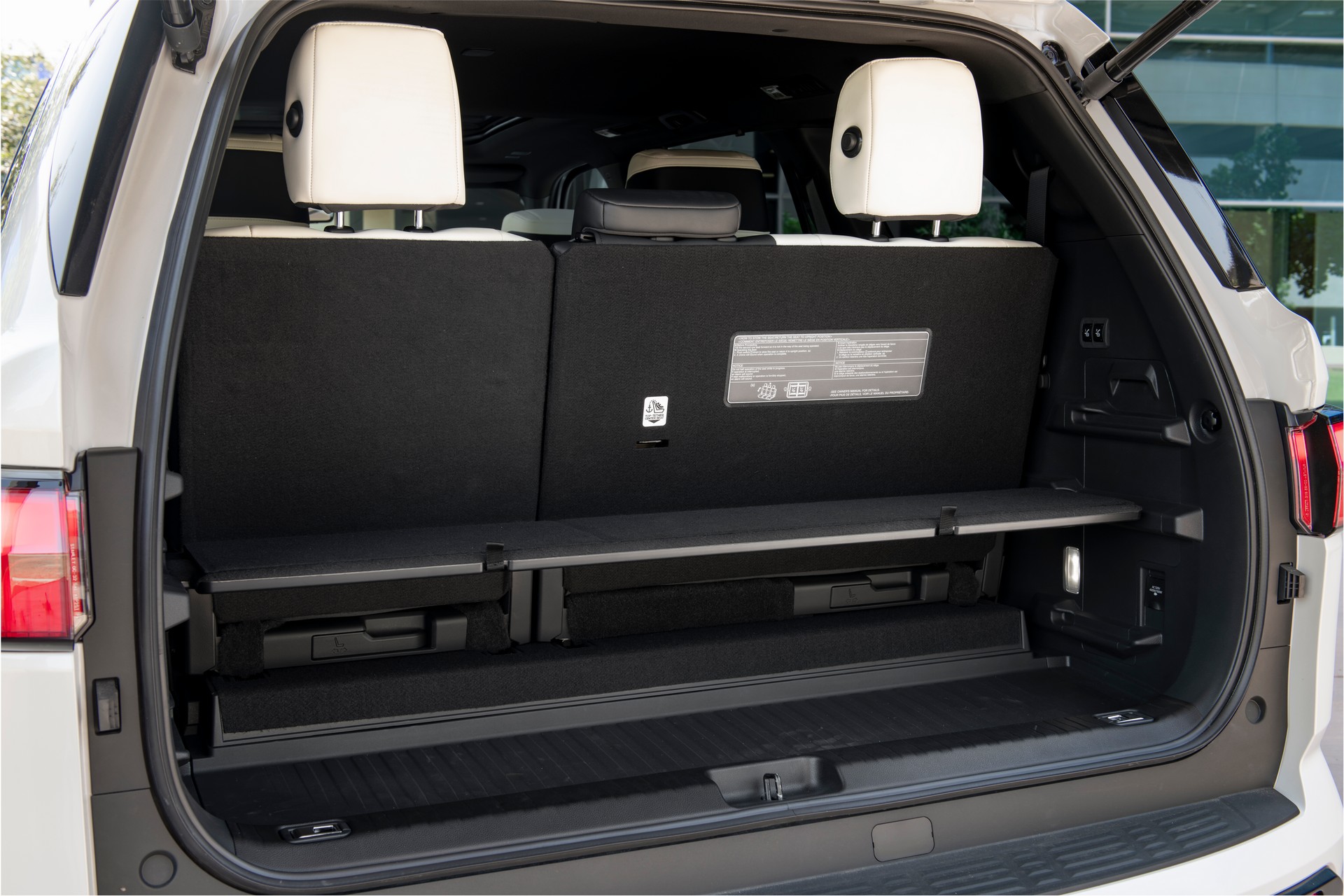 Download 2023 Toyota Sequoia Capstone - Trunk HD Wallpaper 1920x1280 #116