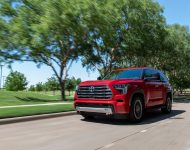 2023 Toyota Sequoia Limited - Front Three-Quarter Wallpaper 190x150