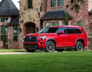 2023 Toyota Sequoia Limited - Front Three-Quarter Wallpaper 190x150