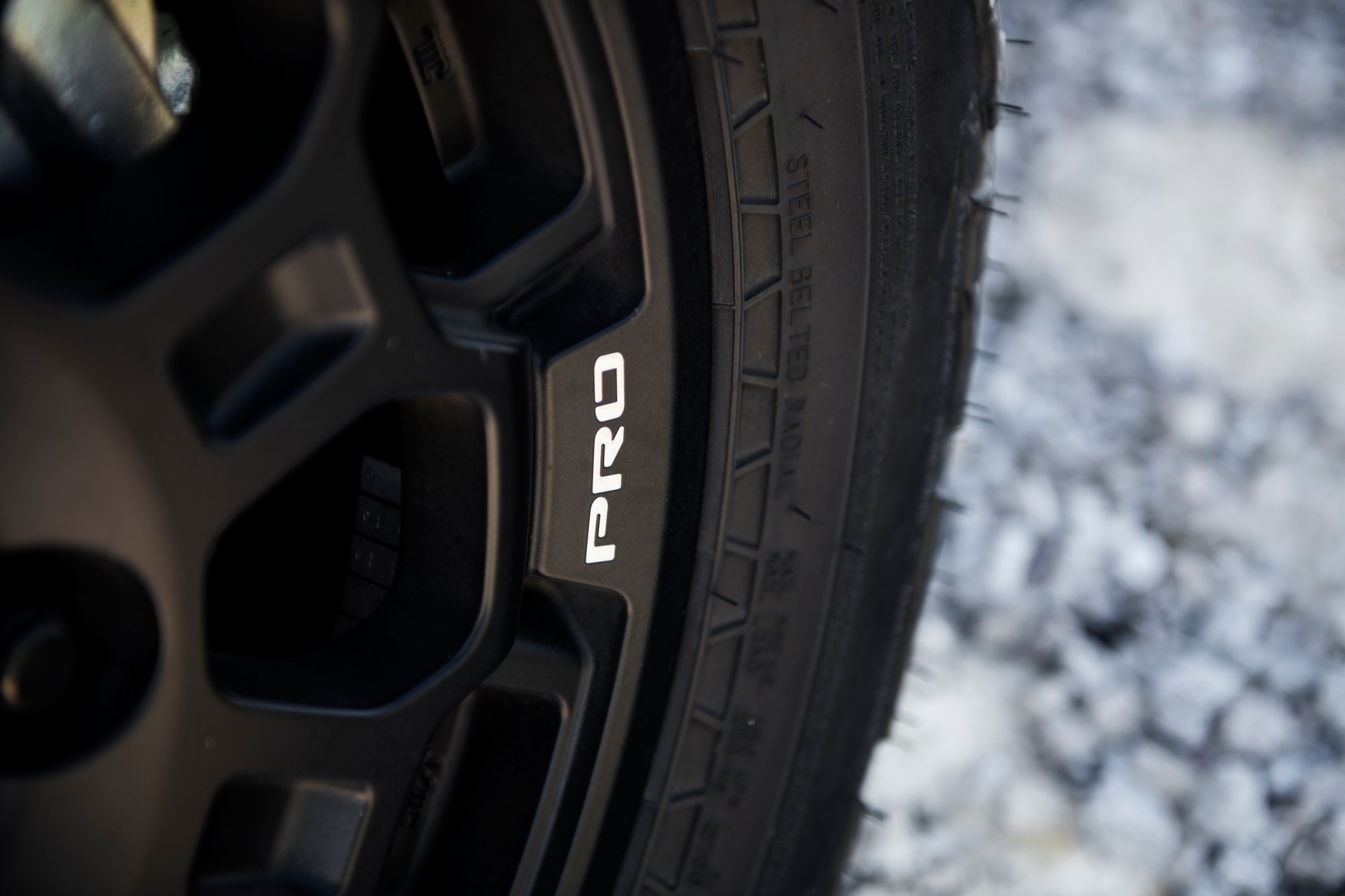 Download 2023 Toyota Sequoia TRD Pro - Detail HD Wallpaper 1920x1280 #84