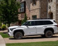 2023 Toyota Sequoia TRD Pro - Front Three-Quarter Wallpaper 190x150