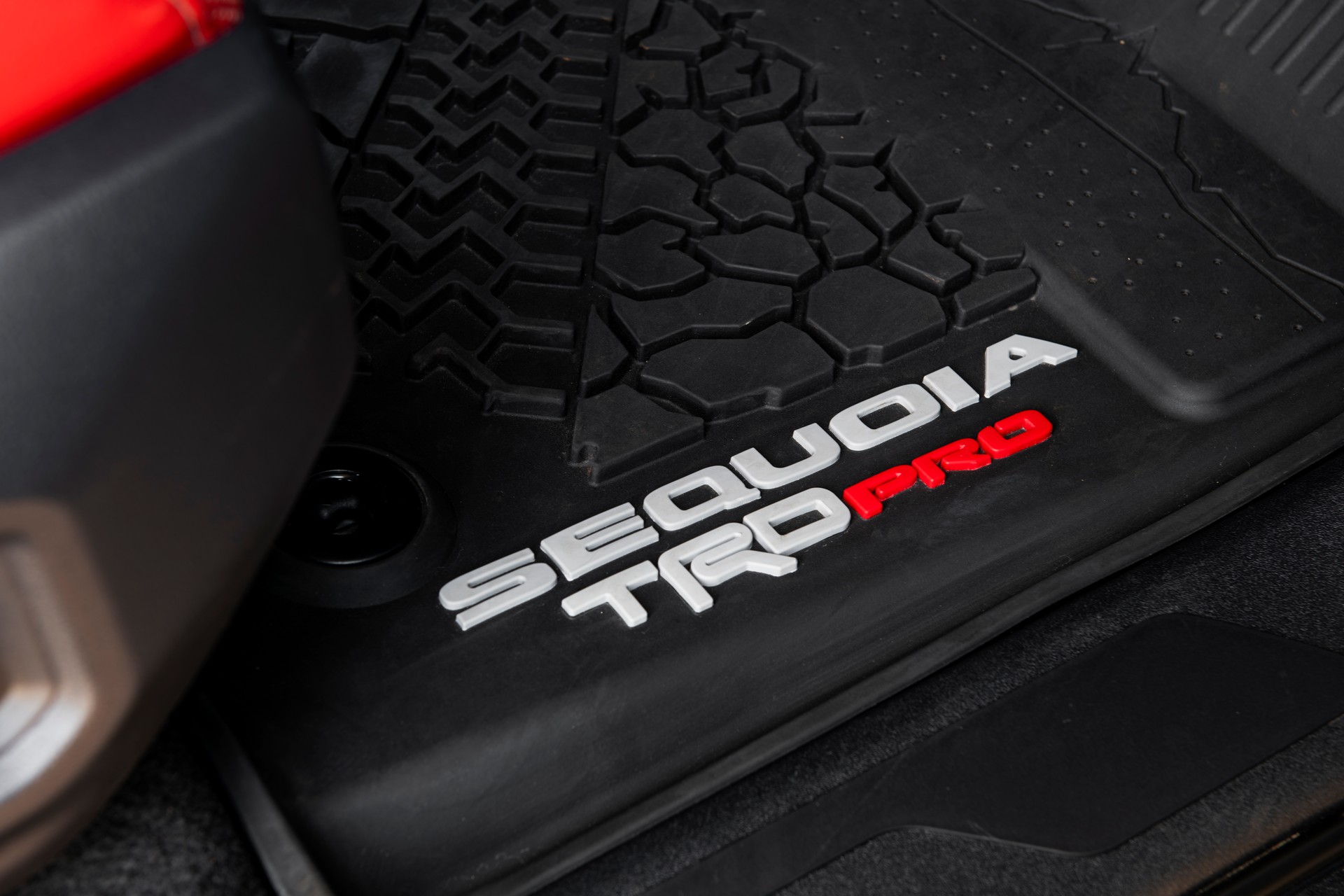 Download 2023 Toyota Sequoia TRD Pro - Interior, Detail HD Wallpaper 1920x1280 #106