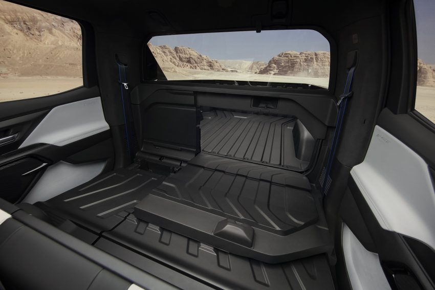 2024 Chevrolet Silverado EV RST - Interior, Detail Wallpaper 850x567 #42