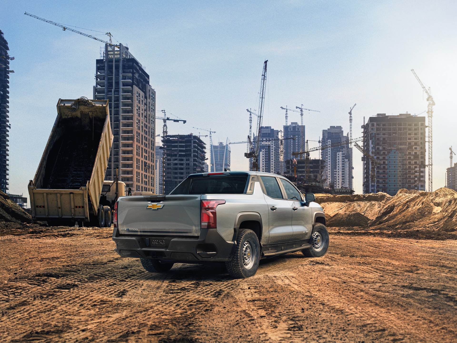 Download 2024 Chevrolet Silverado EV WT - Rear Three-Quarter HD Wallpaper 1920x1441 #2