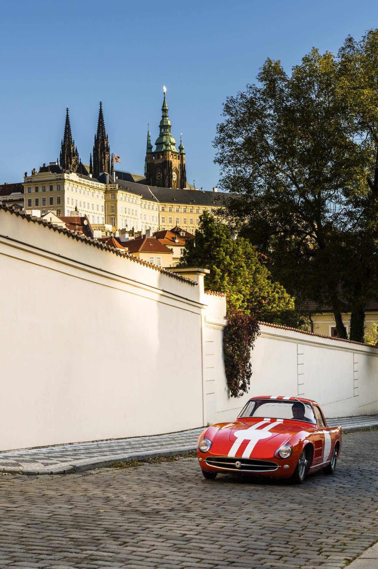 Download 1960 Skoda 1100 OHC Coupe - Front HD Phone Wallpaper 1275x1920 #10