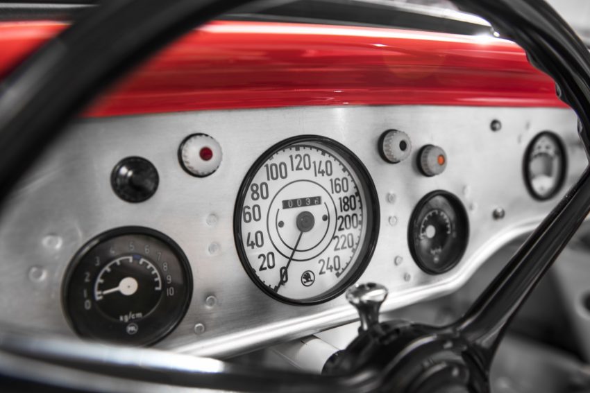 1960 Skoda 1100 OHC Coupe - Instrument Cluster Wallpaper 850x567 #20