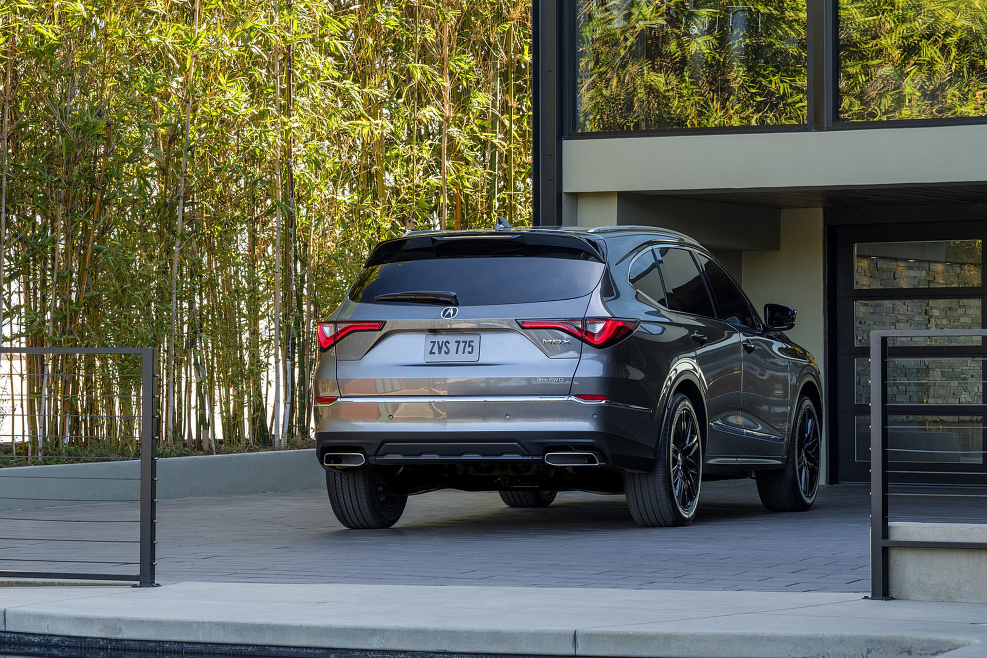 Download 2022 Acura MDX Advance - Rear HD Wallpaper 1920x1280 #12