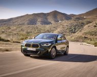 2022 BMW X2 Edition GoldPlay - Front Three-Quarter Wallpaper 190x150