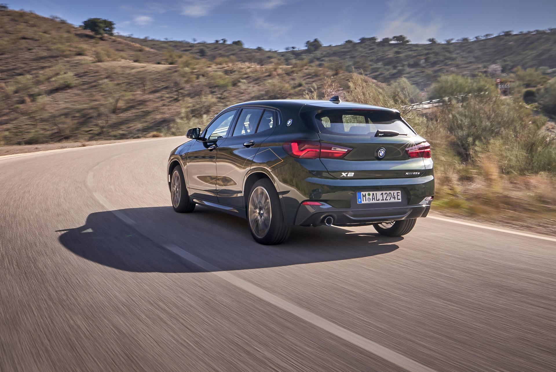 Download 2022 BMW X2 Edition GoldPlay - Rear Three-Quarter HD Wallpaper 1920x1283 #13