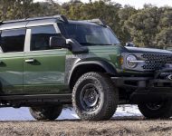 2022 Ford Bronco Everglades Edition - Front Three-Quarter Wallpaper 190x150