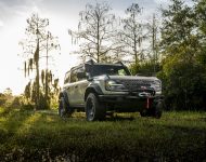 2022 Ford Bronco Everglades Edition - Front Three-Quarter Wallpaper 190x150