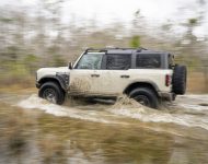 2022 Ford Bronco Everglades Edition - Side Wallpaper 190x150