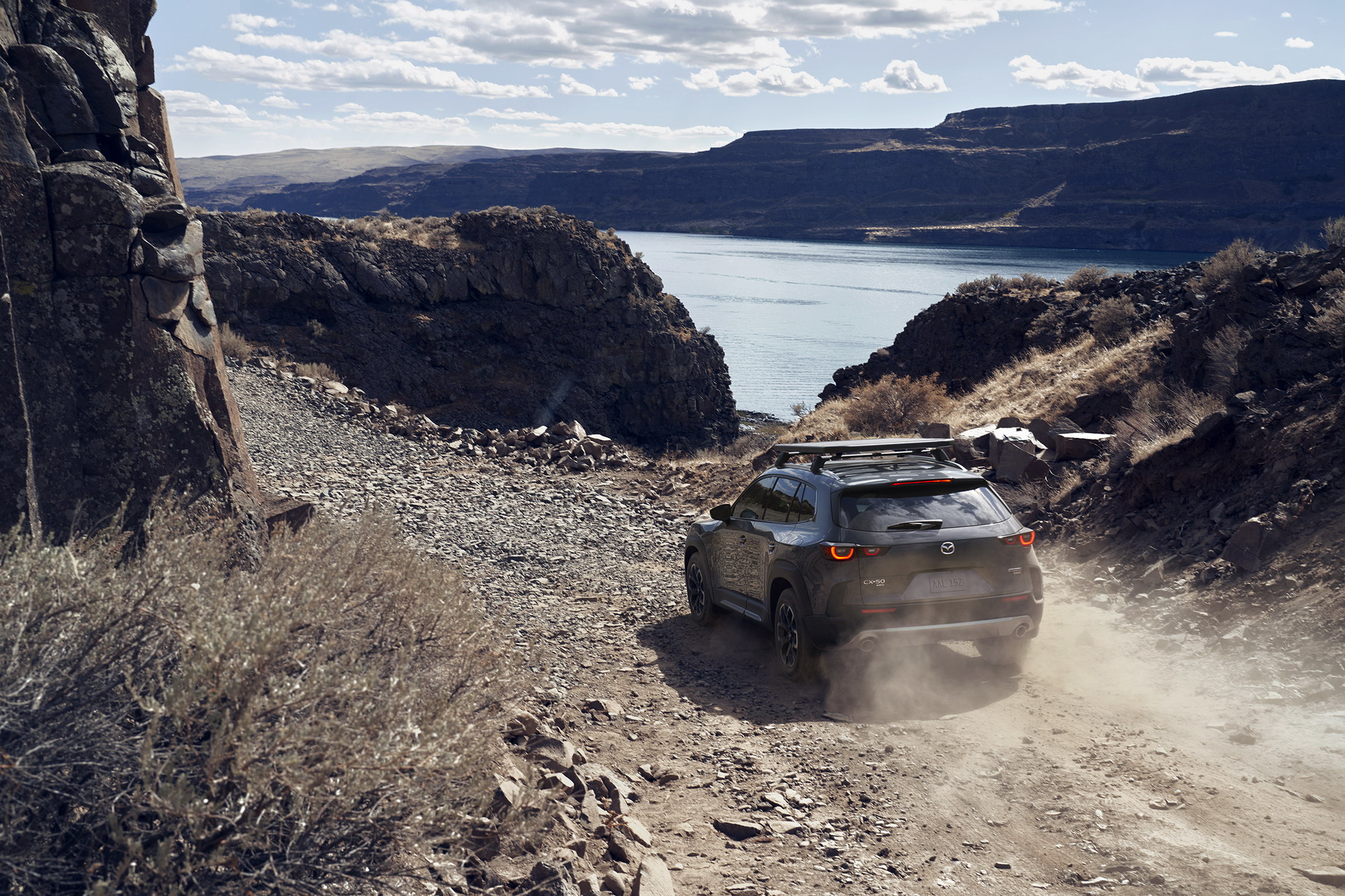 Download 2022 Mazda CX-50 - Off-Road HD Wallpaper 1922x1281 #5