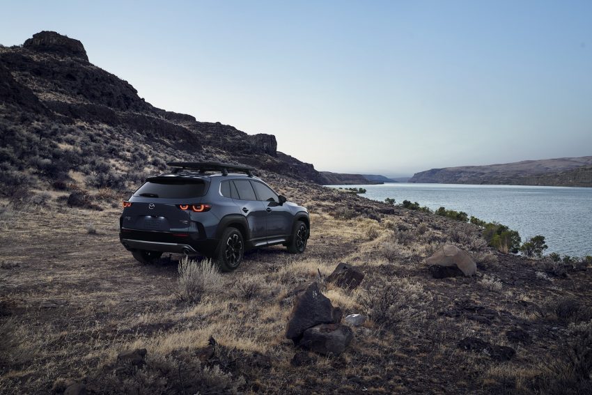 2022 Mazda CX-50 - Rear Three-Quarter Wallpaper 850x567 #7