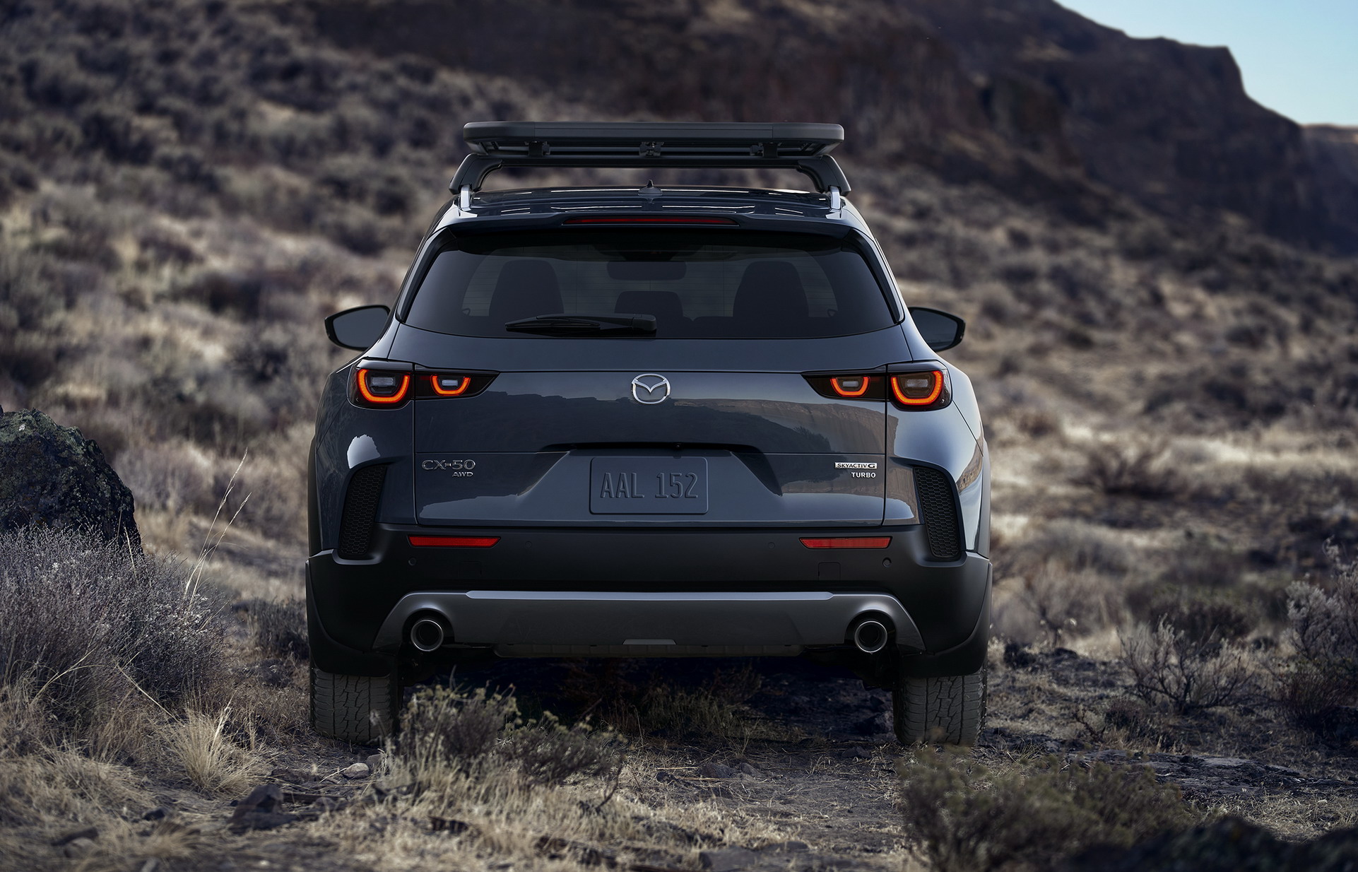 Download 2022 Mazda CX-50 - Rear HD Wallpaper 1922x1234 #8