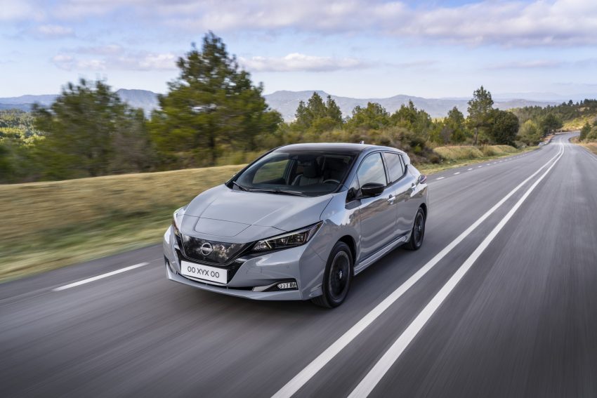 2022 Nissan Leaf - Front Three-Quarter Wallpaper 850x567 #3