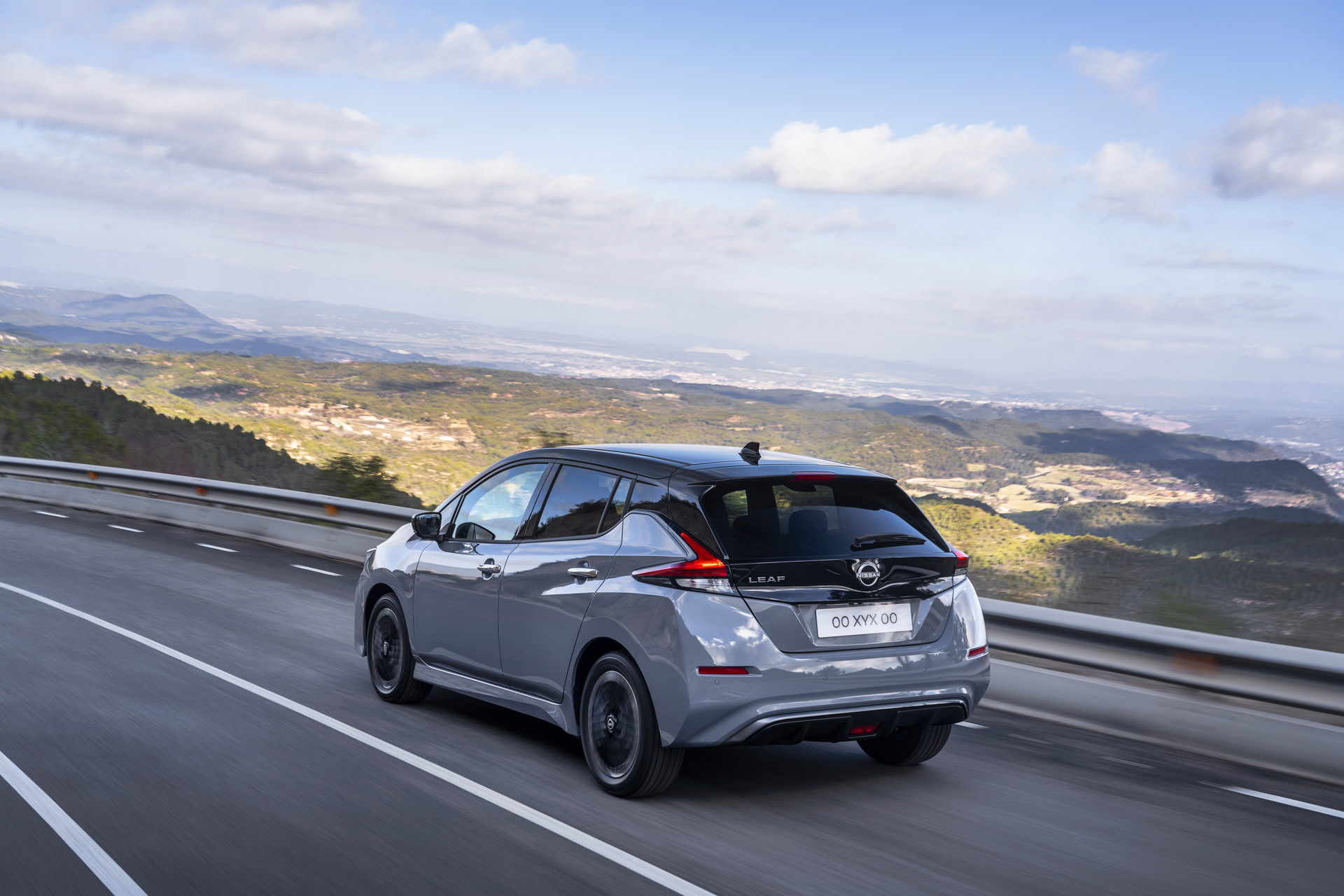 Download 2022 Nissan Leaf - Rear Three-Quarter HD Wallpaper 1920x1280 #8