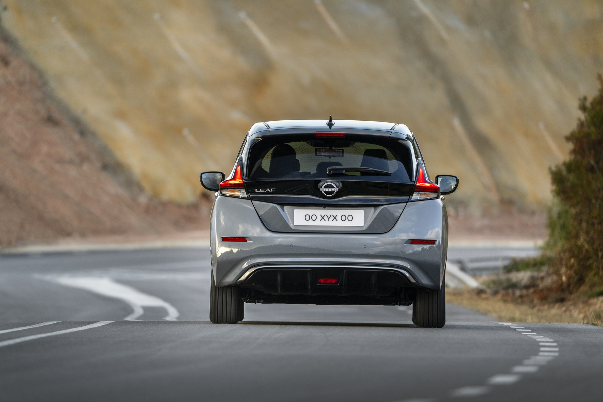 Download 2022 Nissan Leaf - Rear HD Wallpaper 1920x1280 #21