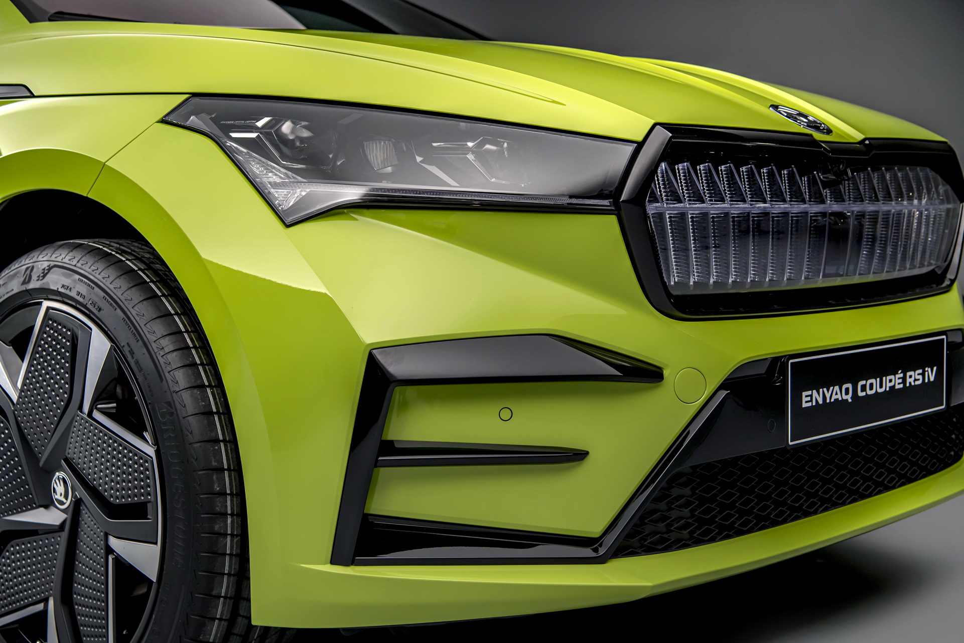 Download 2022 Skoda Enyaq Coupe RS iV - Detail HD Wallpaper 1921x1281 #13