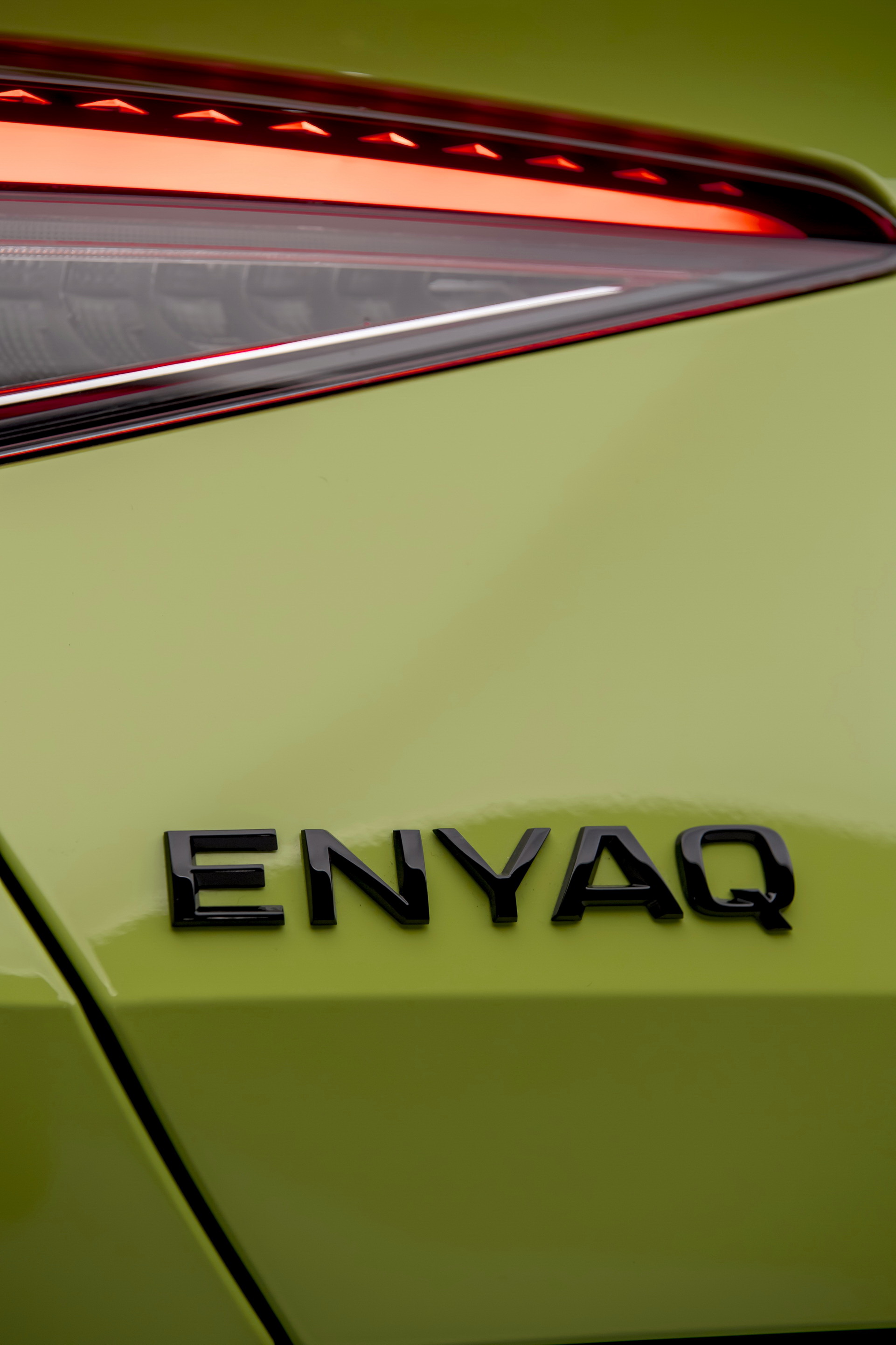 Download 2022 Skoda Enyaq Coupe RS iV - Tail Light HD Phone Wallpaper 1921x2882 #24