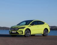 2022 Škoda ENYAQ Coupe RS iV - Front Three-Quarter Wallpaper 190x150