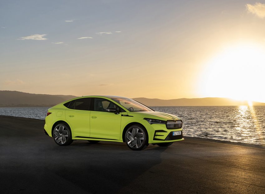 2022 Škoda ENYAQ Coupe RS iV - Front Three-Quarter Wallpaper 850x624 #78