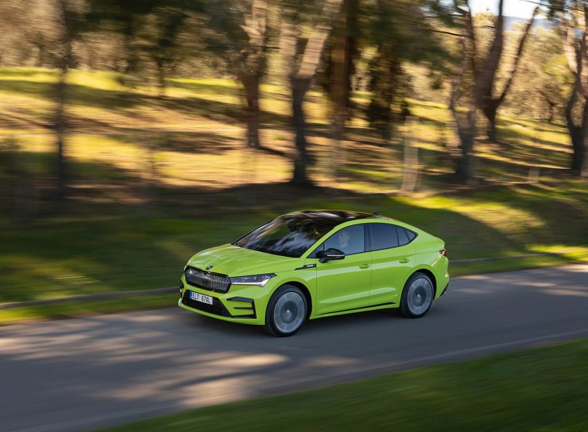 2022 Škoda ENYAQ Coupe RS iV - Front Three-Quarter Wallpaper 850x624 #34