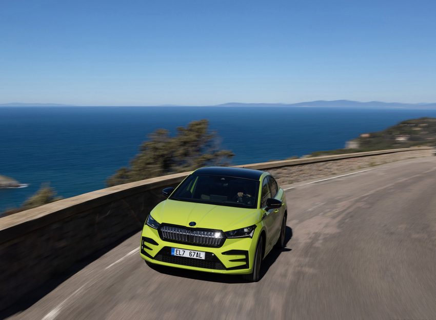 2022 Škoda ENYAQ Coupe RS iV - Front Wallpaper 850x624 #44