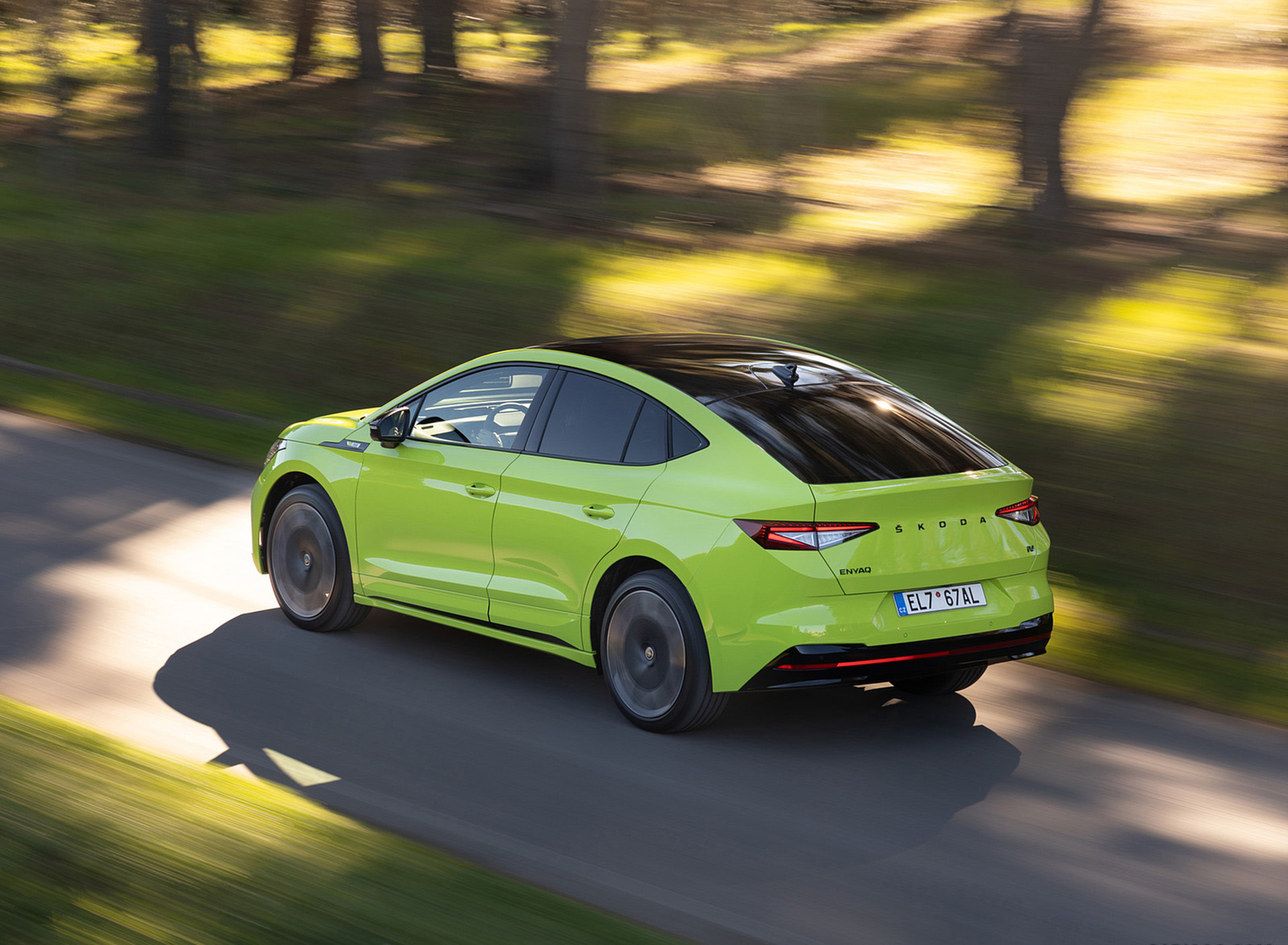 Download 2022 Škoda ENYAQ Coupe RS iV - Rear Three-Quarter HD Wallpaper 1920x1409 #36