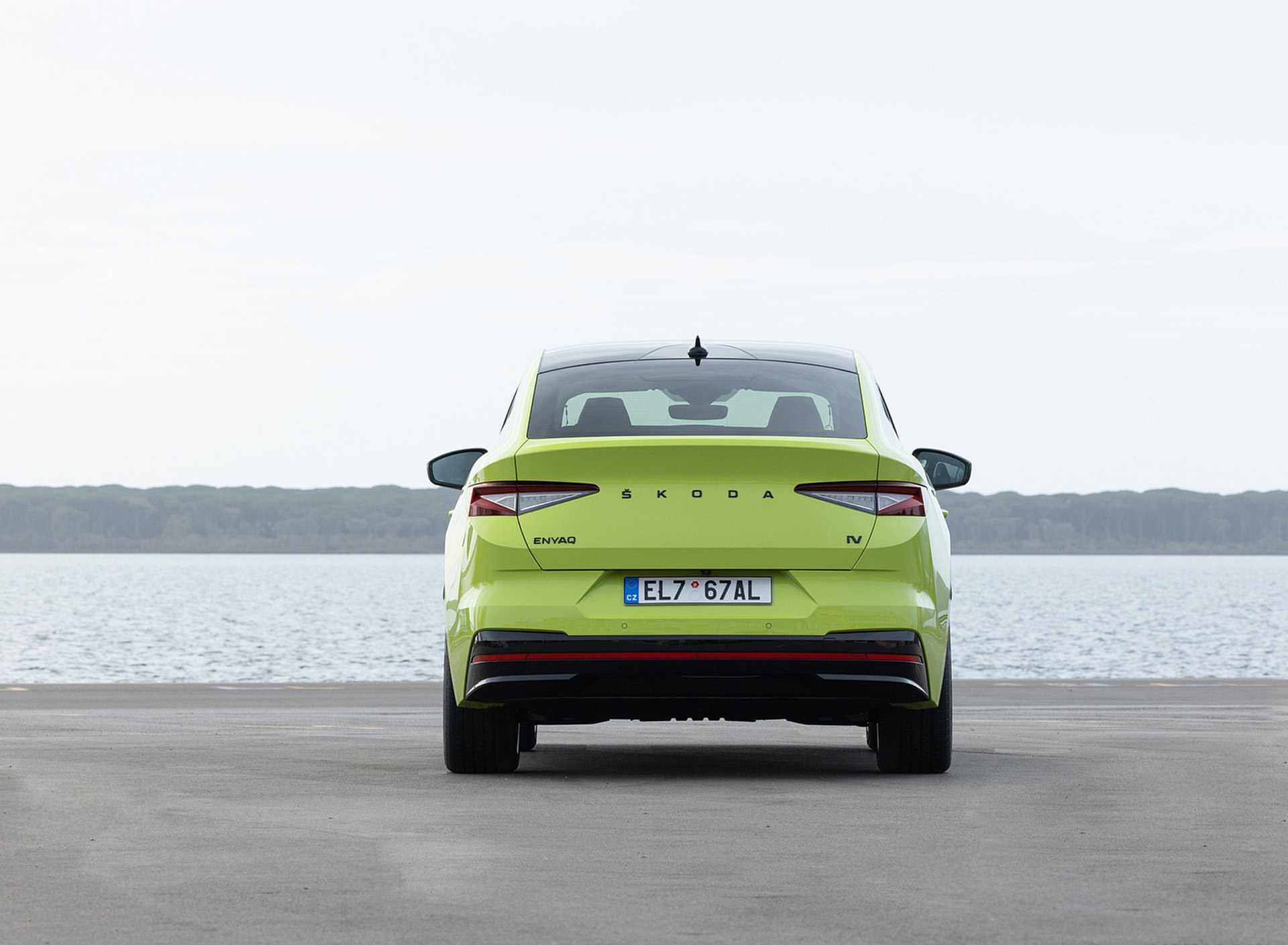 Download 2022 Škoda ENYAQ Coupe RS iV - Rear HD Wallpaper 1920x1409 #64