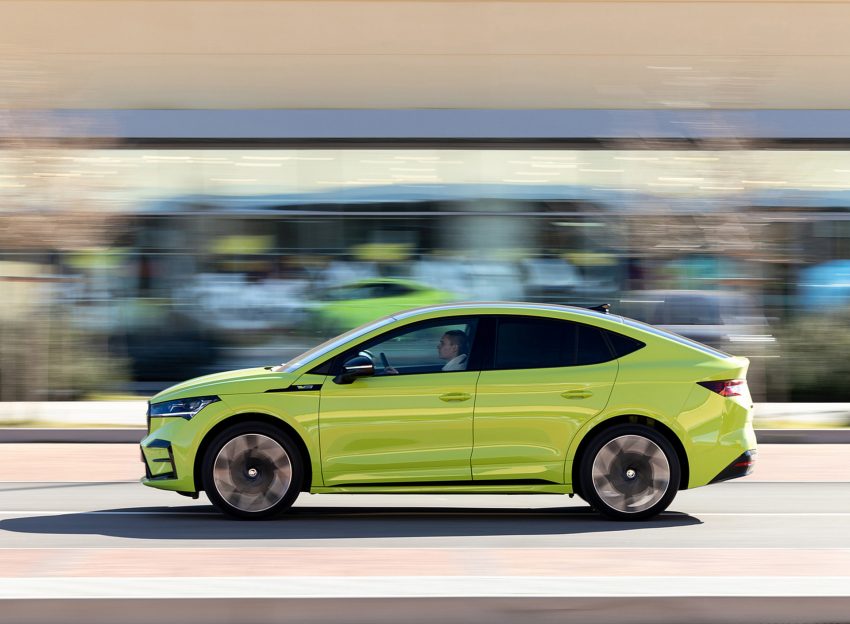2022 Škoda ENYAQ Coupe RS iV - Side Wallpaper 850x624 #51