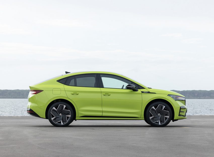 2022 Škoda ENYAQ Coupe RS iV - Side Wallpaper 850x624 #66