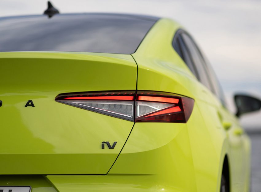 2022 Škoda ENYAQ Coupe RS iV - Tail Light Wallpaper 850x624 #107