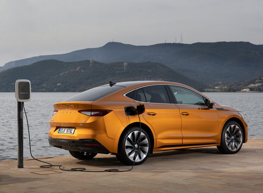 2022 Škoda ENYAQ Coupe iV - Charging Wallpaper 850x624 #147