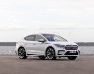 2022 Škoda ENYAQ Coupe iV - Front Three-Quarter Wallpaper 190x150