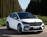 2022 Škoda ENYAQ Coupe iV - Front Three-Quarter Wallpaper 190x150
