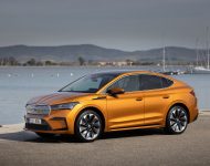 2022 Škoda ENYAQ Coupe iV - Front Three-Quarter Wallpaper 190x150