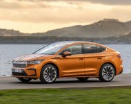 2022 Škoda ENYAQ Coupe iV - Front Three-Quarter Wallpaper 190x150