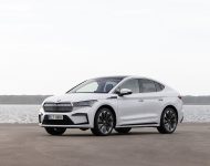 2022 Škoda ENYAQ Coupe iV - Front Three-Quarter Wallpaper 190x150