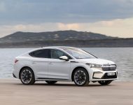 2022 Škoda ENYAQ Coupe iV - Front Three-Quarter Wallpaper 190x150