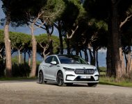 2022 Škoda ENYAQ Coupe iV - Front Three-Quarter Wallpaper 190x150