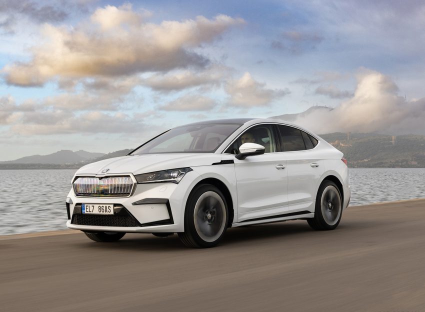 2022 Škoda ENYAQ Coupe iV - Front Three-Quarter Wallpaper 850x624 #41