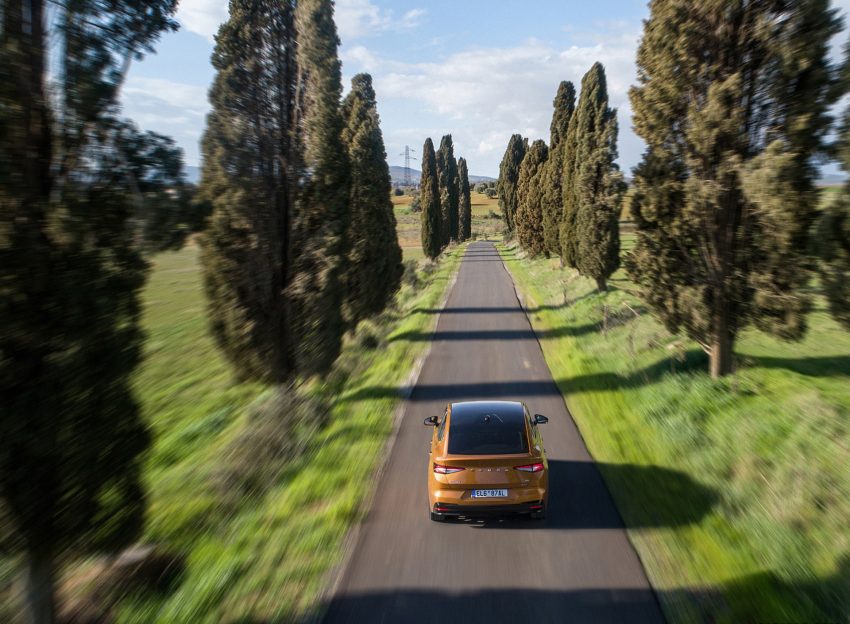 2022 Škoda ENYAQ Coupe iV - Rear Wallpaper 850x624 #88