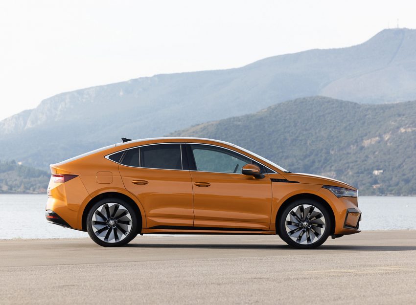 2022 Škoda ENYAQ Coupe iV - Side Wallpaper 850x624 #130
