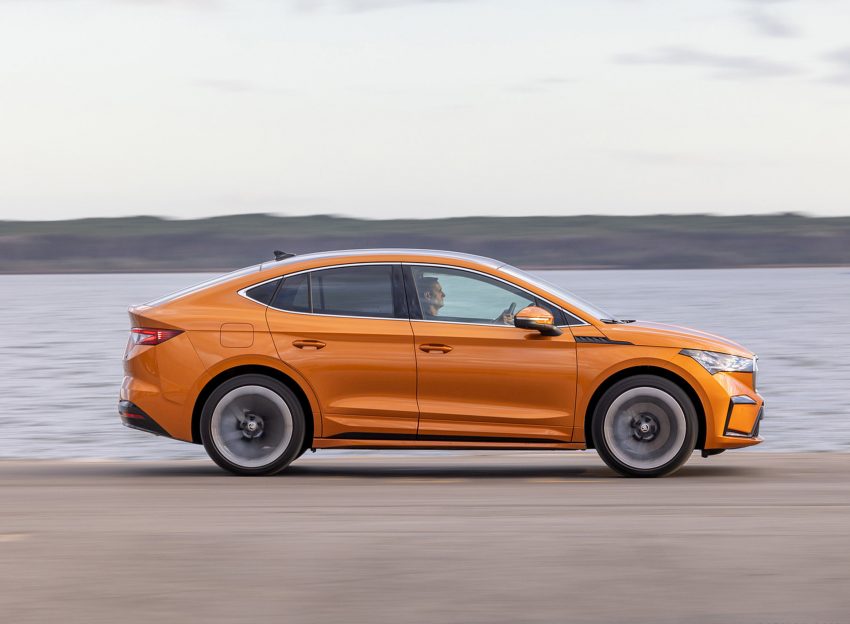 2022 Škoda ENYAQ Coupe iV - Side Wallpaper 850x624 #117