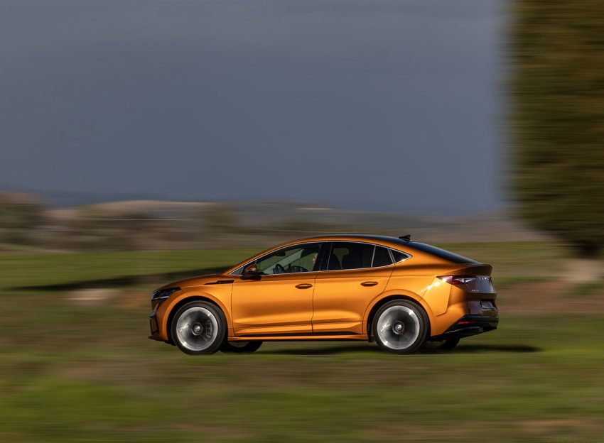 2022 Škoda ENYAQ Coupe iV - Side Wallpaper 850x624 #98