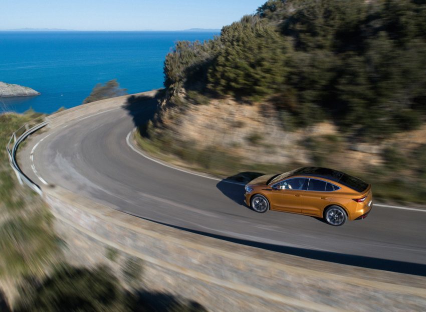 2022 Škoda ENYAQ Coupe iV - Side Wallpaper 850x624 #96