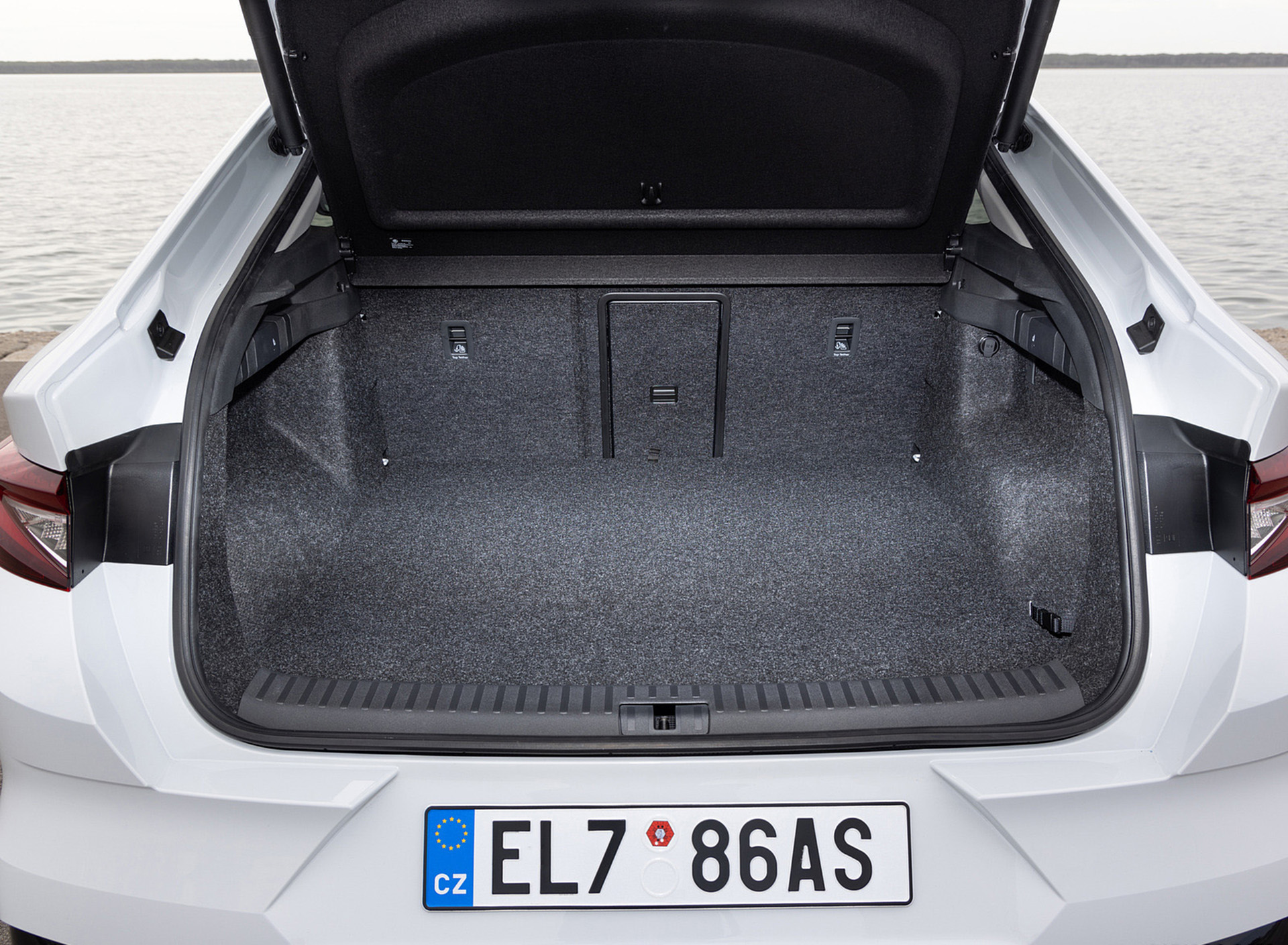 Download 2022 Škoda ENYAQ Coupe iV - Trunk HD Wallpaper 1920x1409 #79