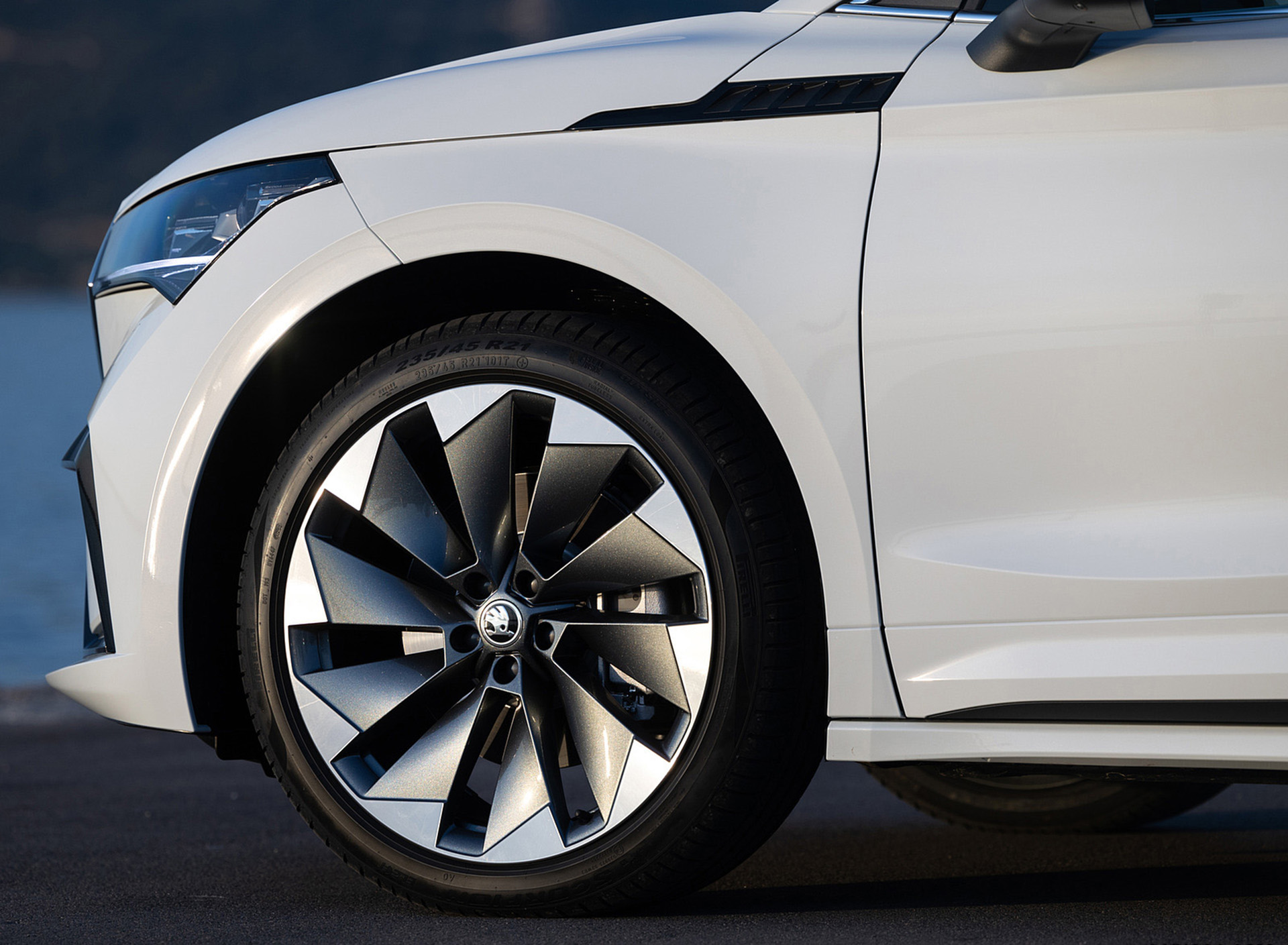 Download 2022 Škoda ENYAQ Coupe iV - Wheel HD Wallpaper 1920x1409 #64